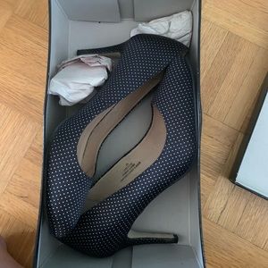 TOWN SHOWS POLKA DOT HEELS‼️